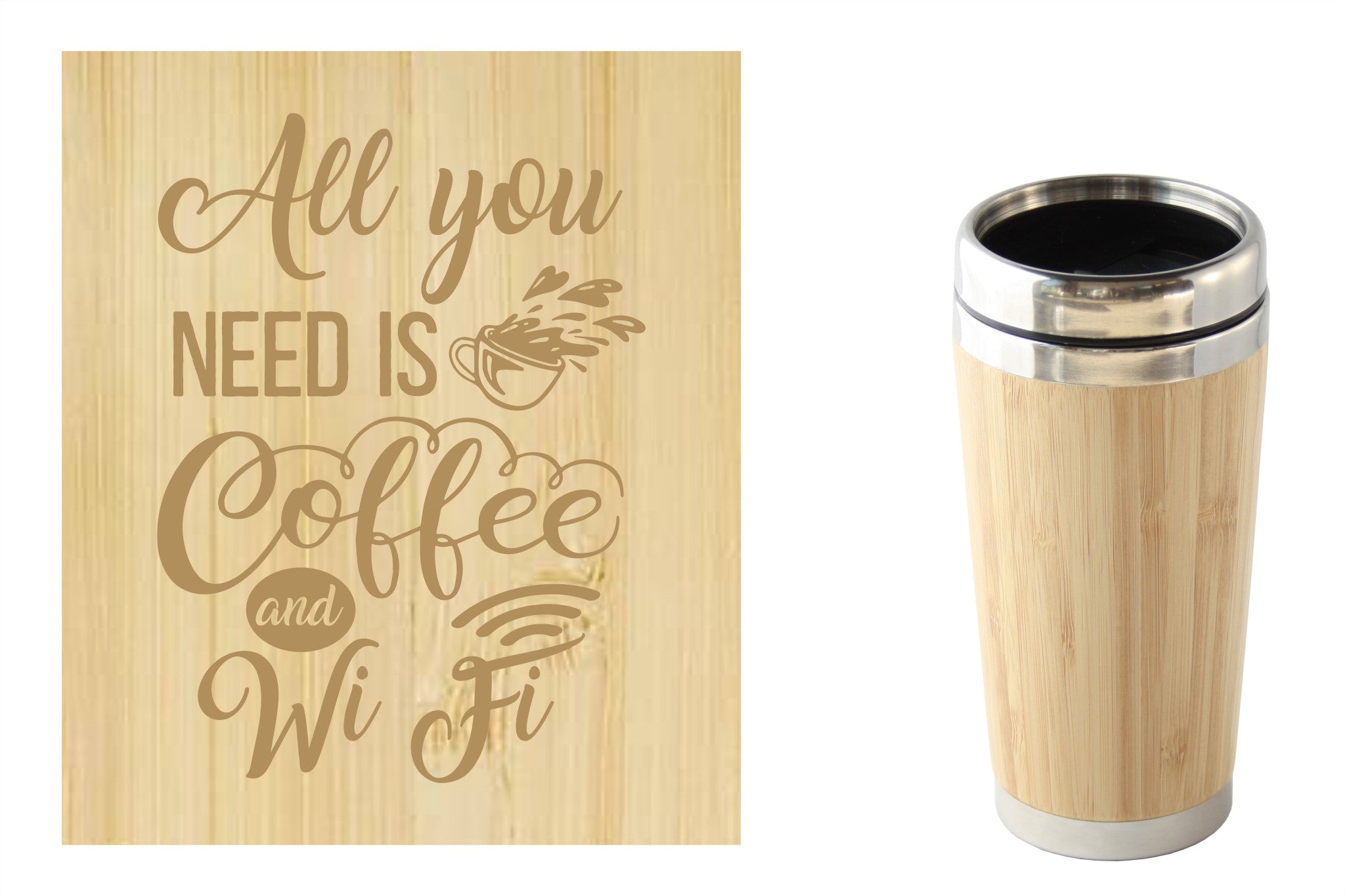 Bamboe reismok met 'All you need is coffee and wifi' tekst, perfect voor onderweg. Duurzaam en milieuvriendelijk.