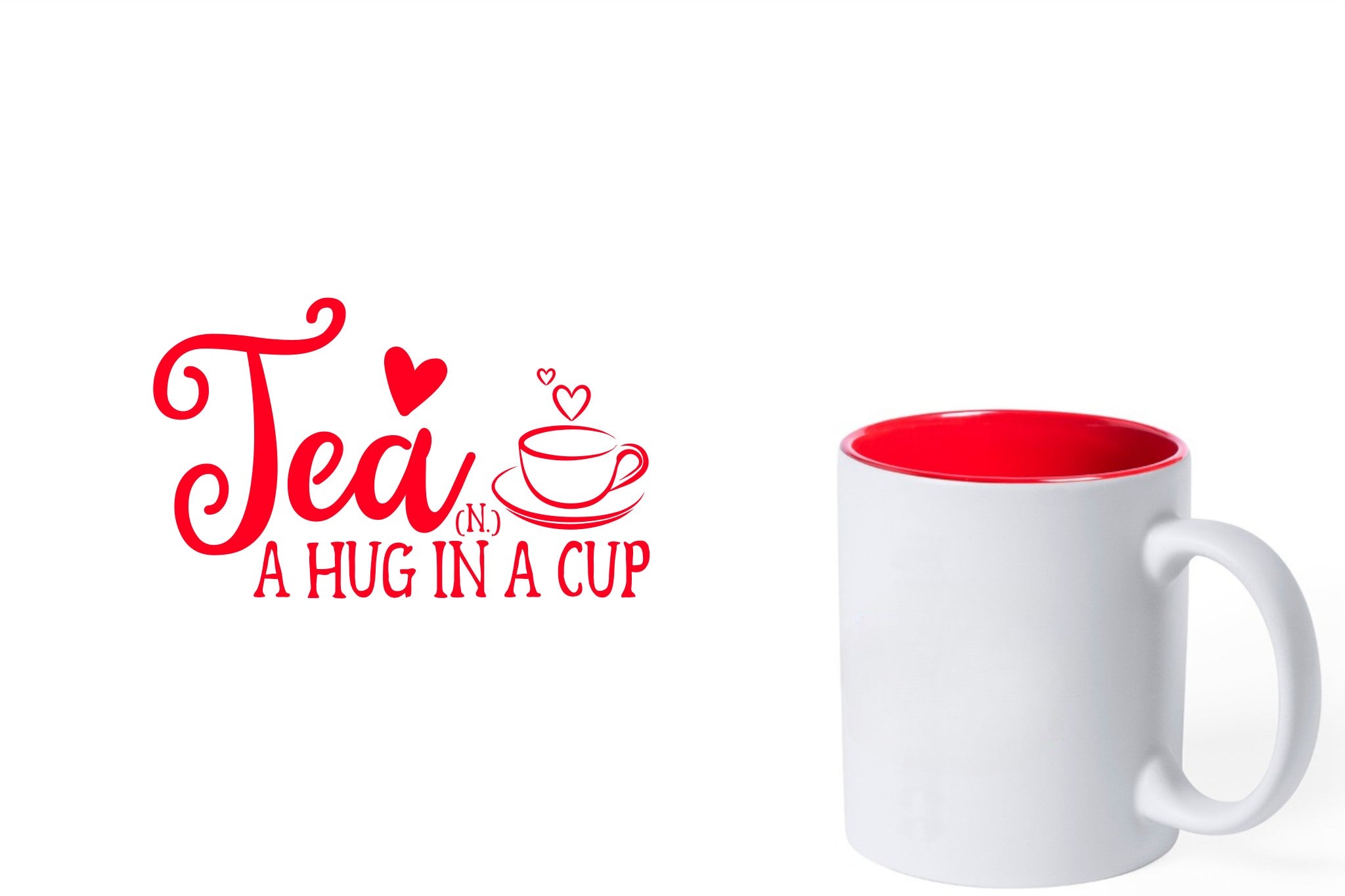 witte keramische mok met rode gravure  'Tea and a hug in a cup'.
