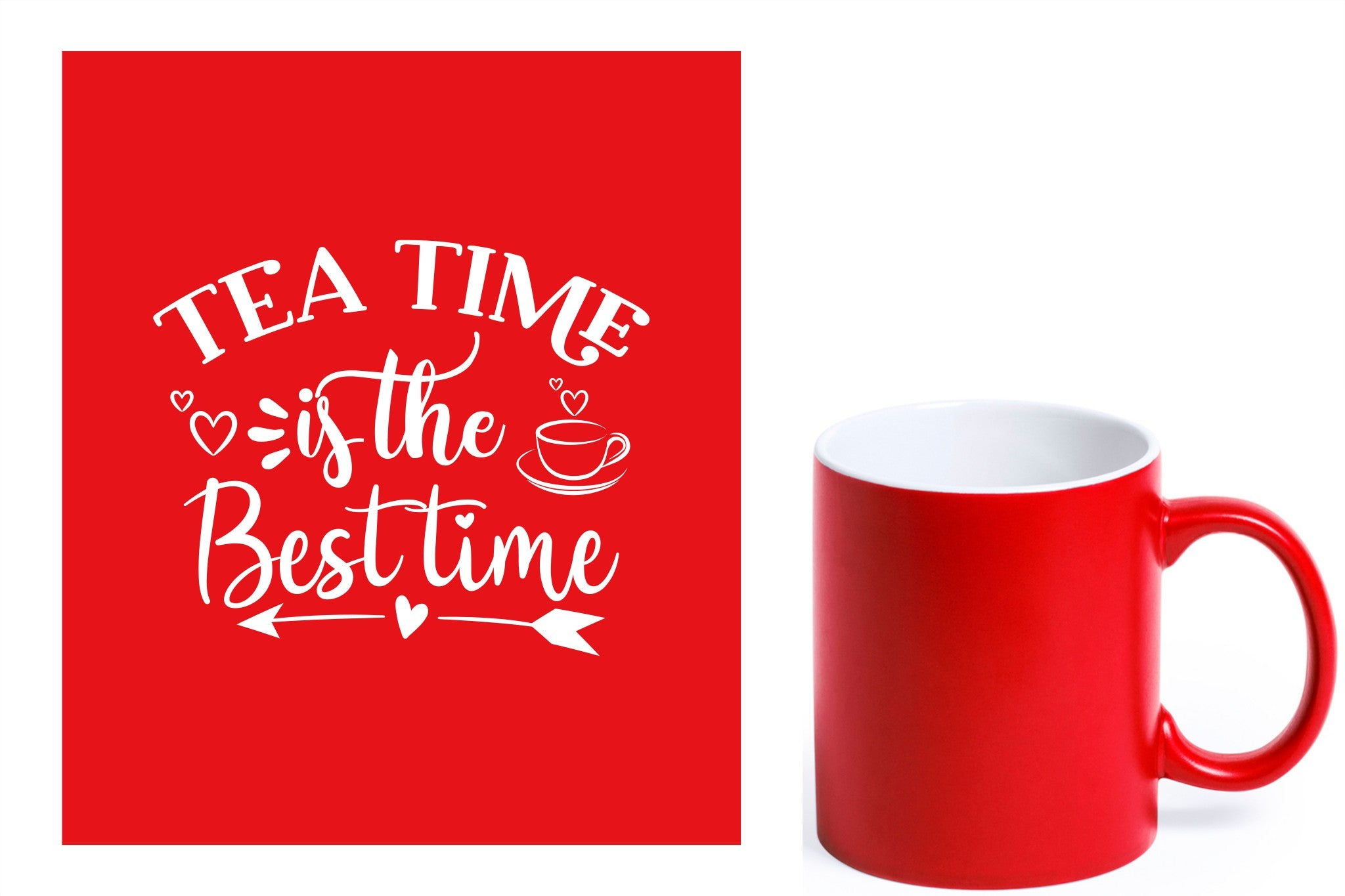 rode keramische mok met witte gravure  'Tea time is the best time'.