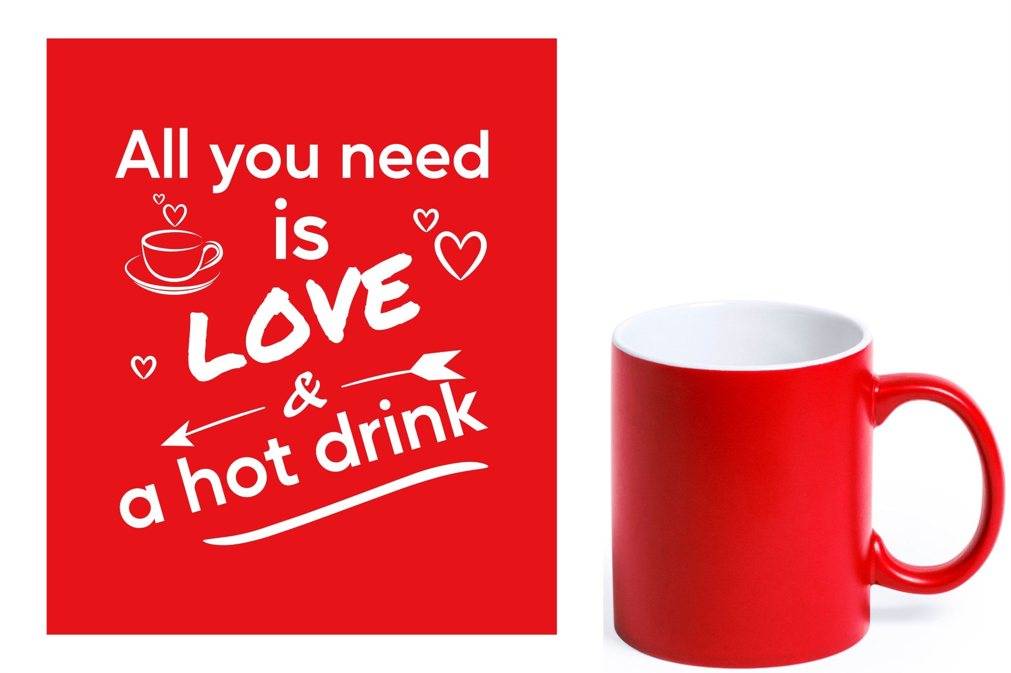 rode keramische mok met witte gravure  'All you need is love & a hot drink'.