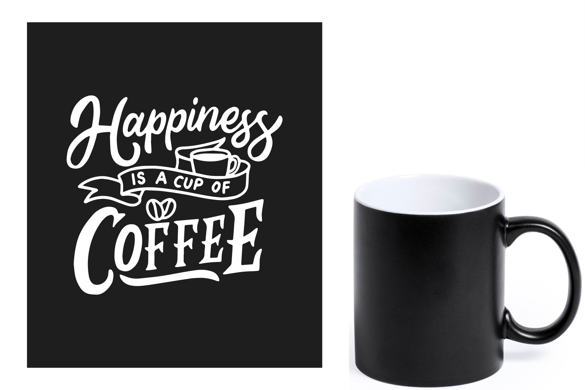 zwarte keramische mok met witte gravure  'Happiness is a cup of coffee'.