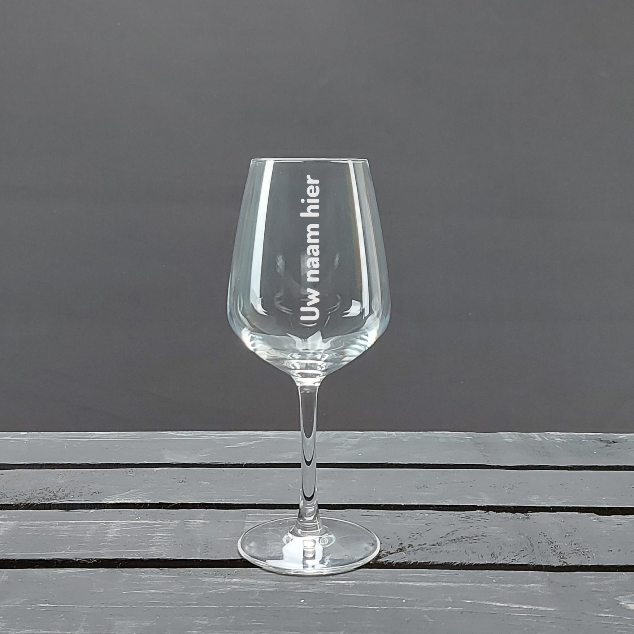 Wijnglas met tekst gegraveerd. Gepersonaliseerd wijnglas. witte wijnglas, rode wijnglas, rose wijnglas. Wijnglas met naam.
