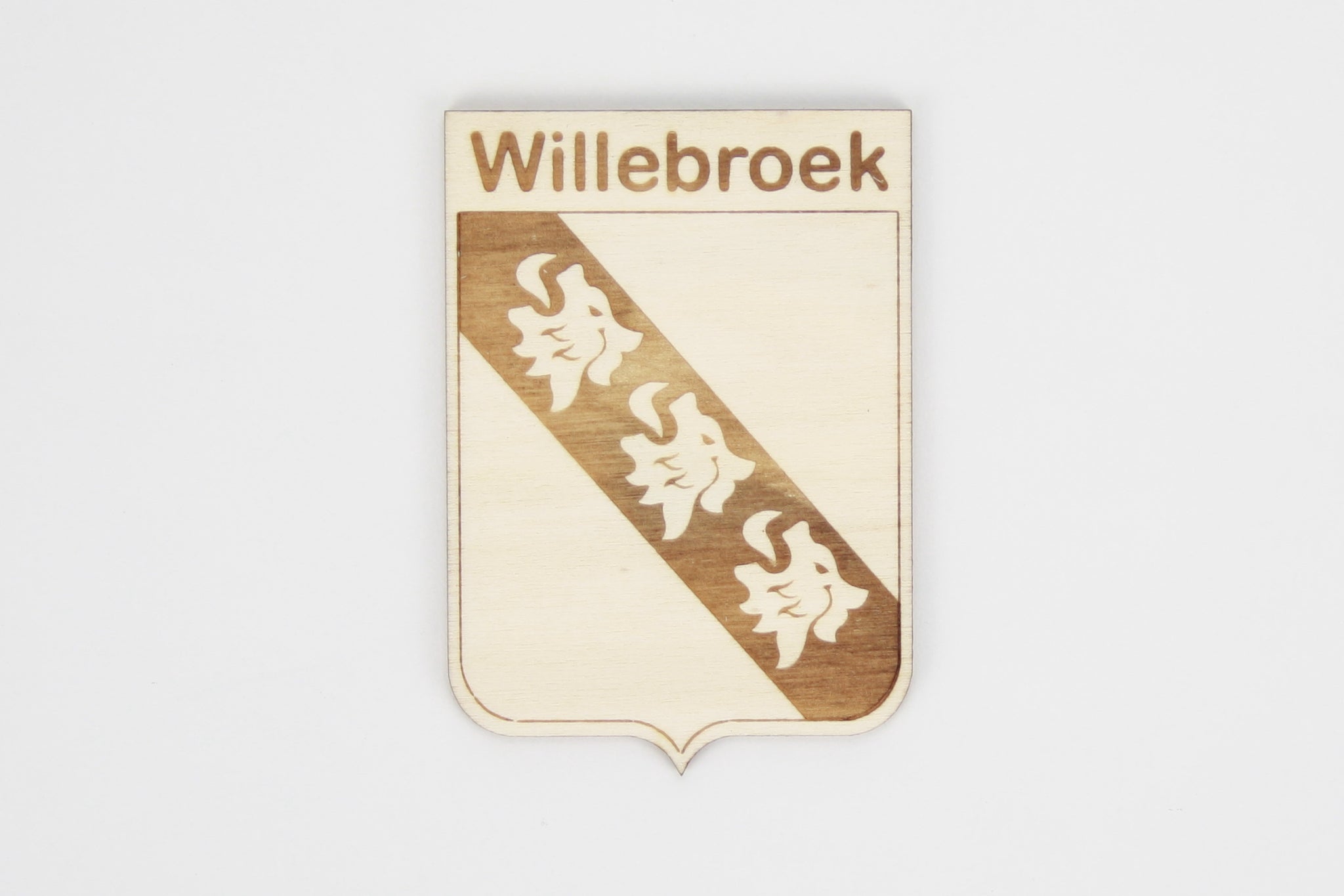 Houten magneet. Gegraveerde magneet. Gravure met wapenschild van Willebroek.